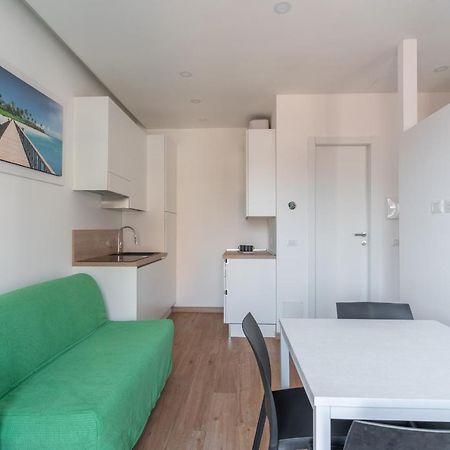 Cimiano Suite 21, New Apartment Milano Exterior foto